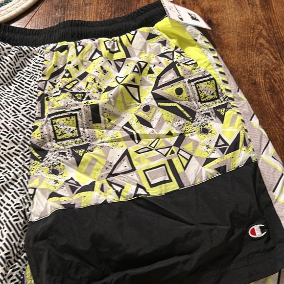 Champion X MTV Retro Crinkle Nylon Shorts - Picture 3 of 13